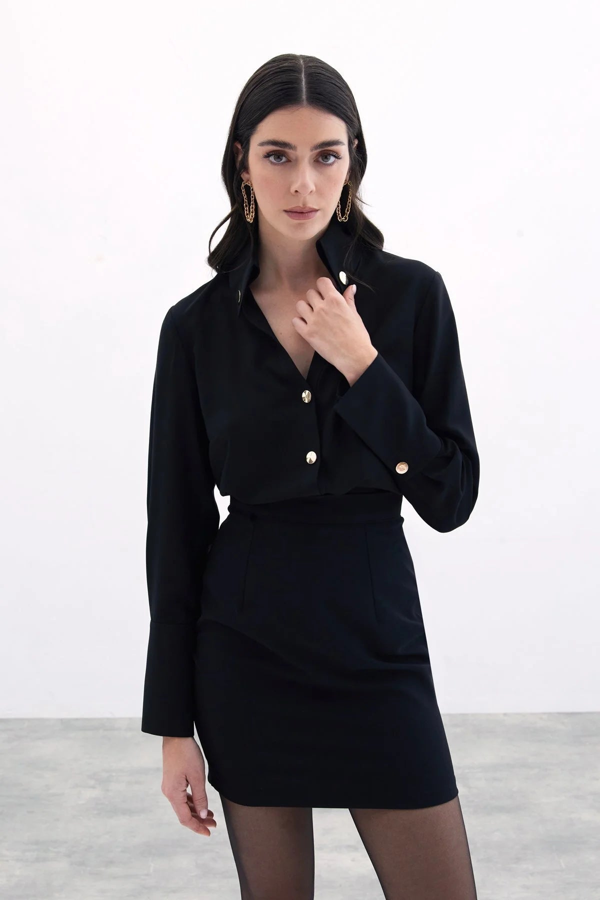 Çıt Çıt Detaylı Gömlek Siyah 2010