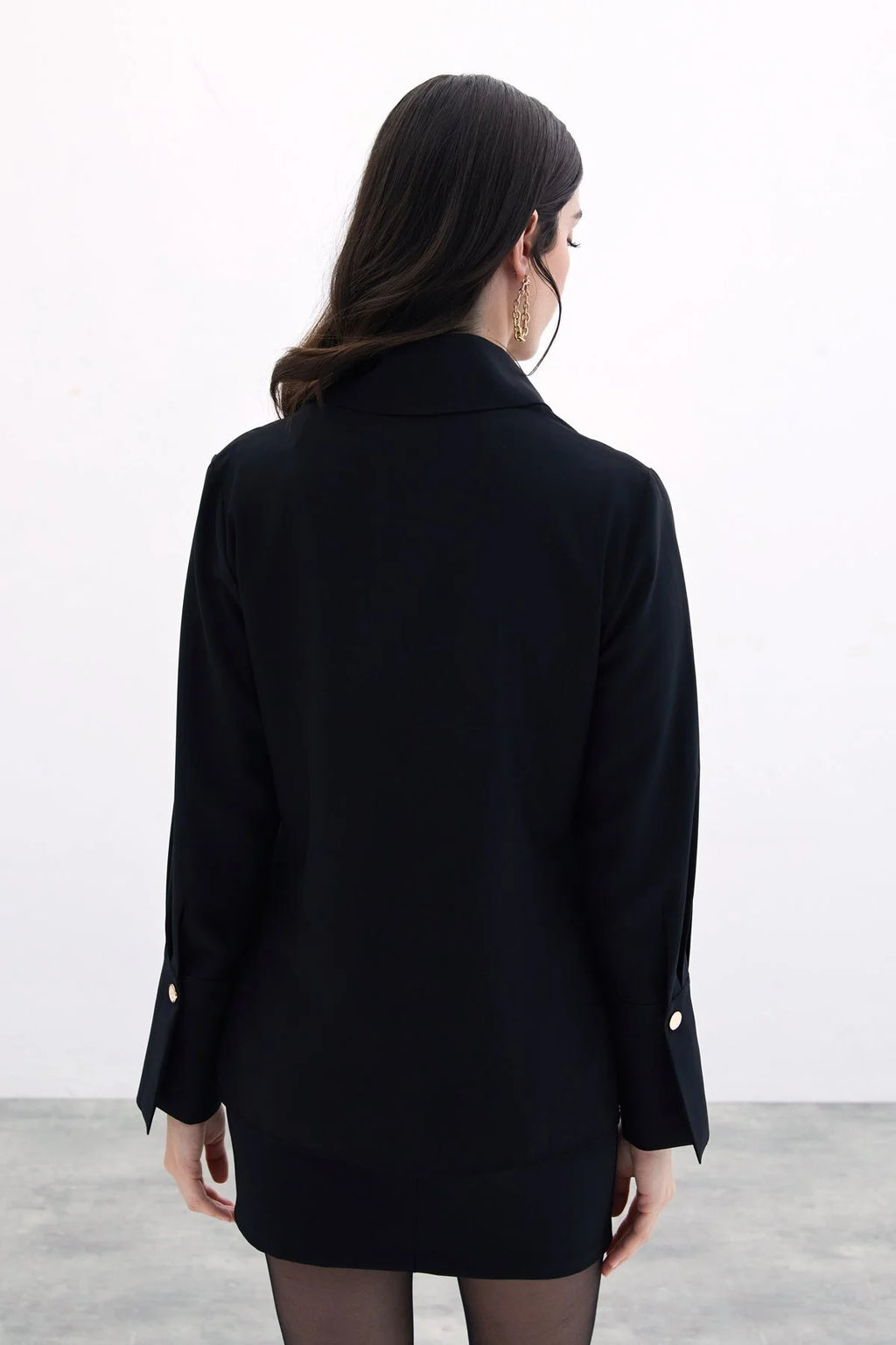 Çıt Çıt Detaylı Gömlek Siyah 2010