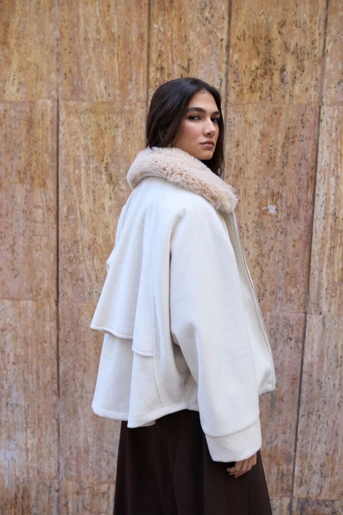 Kürk Yaka Kaşe Mont 9660