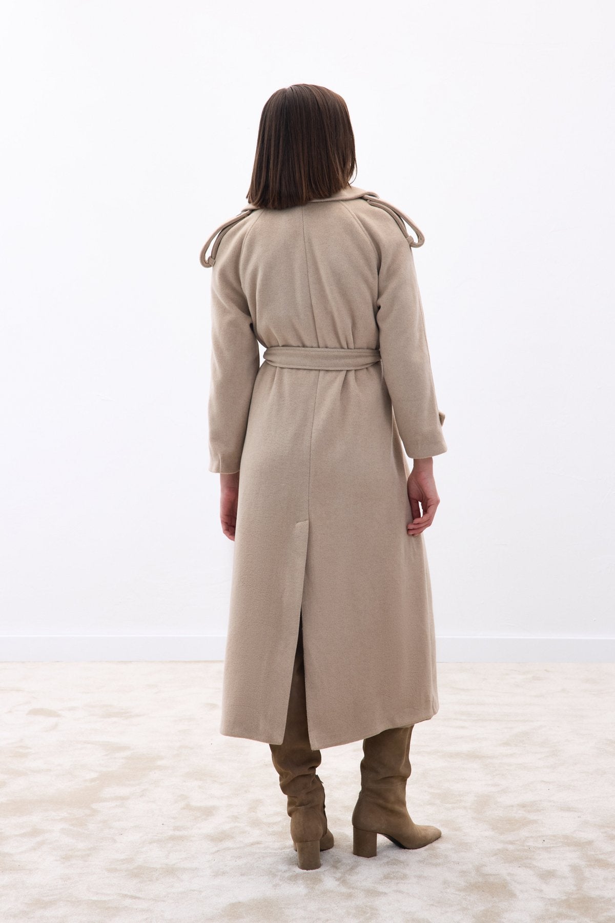 Geniş Yaka Uzun Kaban 6603